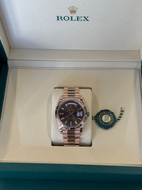 Rolex Day-Date 40 228235 Image 3